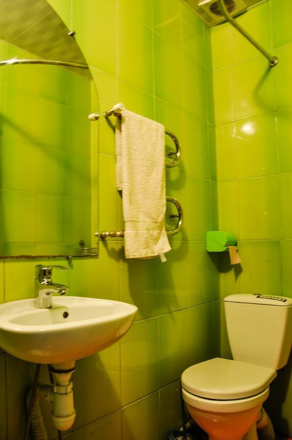 Funky Mamaliga Hostel Κισινάου Εξωτερικό φωτογραφία