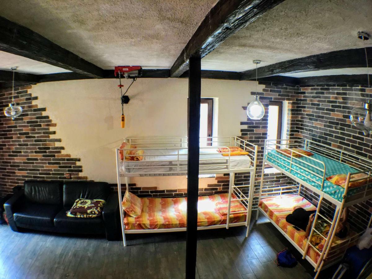 Funky Mamaliga Hostel Κισινάου Εξωτερικό φωτογραφία
